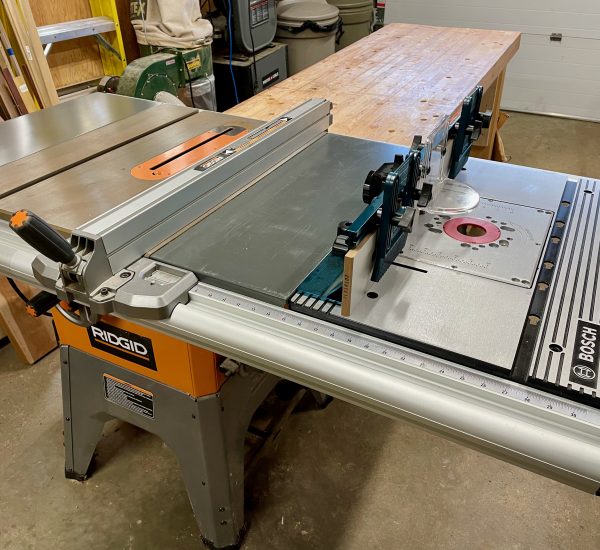 bosch router table in a ridgid table saw
